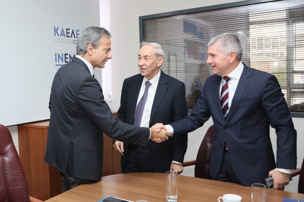 Σε λειτουργία το νέο Helpdesk της ΕΣΕΕ με κορυφαίους επιστήμονες για την υποστήριξη των εμπορικών επιχειρήσεων