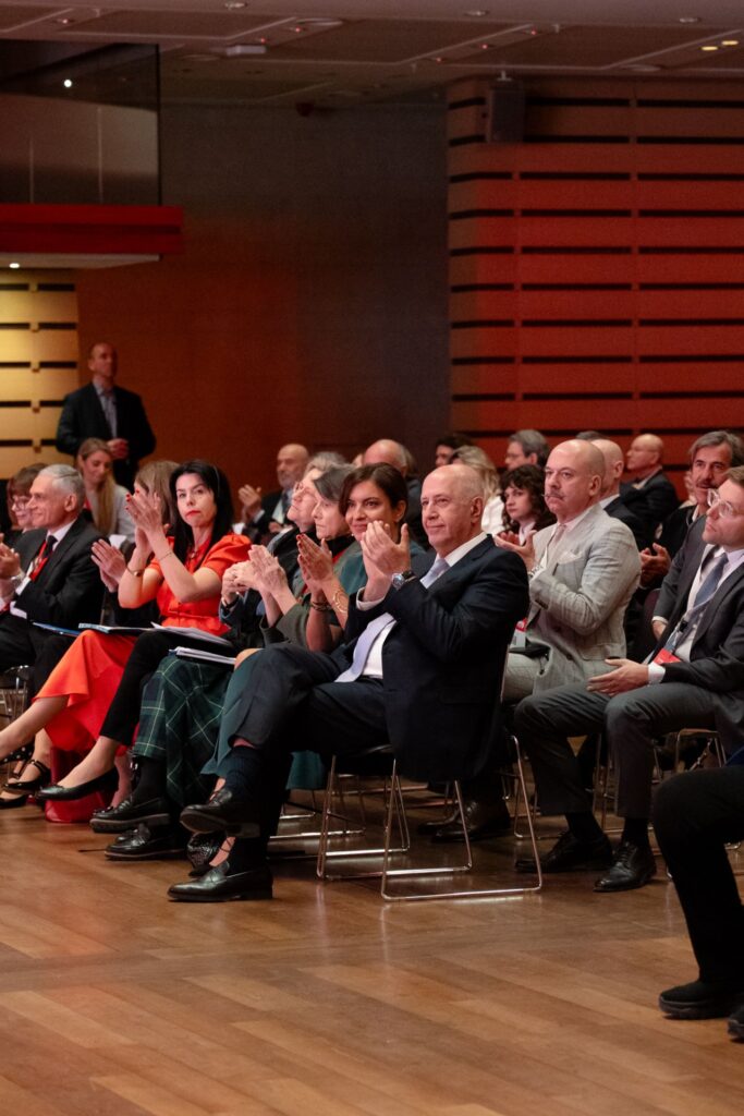 Στο επίκεντρο της ισότητας και της ανάπτυξης το “Women Forward Summit” του ΣΕΒ