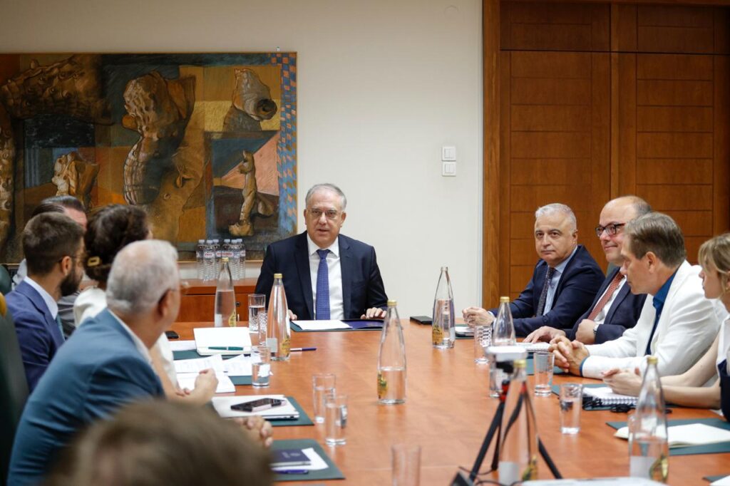 Τάκης Θεοδωρικάκος: «Νέο νομοθετικό πλαίσιο για σύγχρονα Επιχειρηματικά Πάρκα με δίκαιη, διαφανή λειτουργία» – Πρώτη συνεδρίαση της Νομοπαρασκευαστικής Επιτροπής για τα Επιχειρηματικά Πάρκα